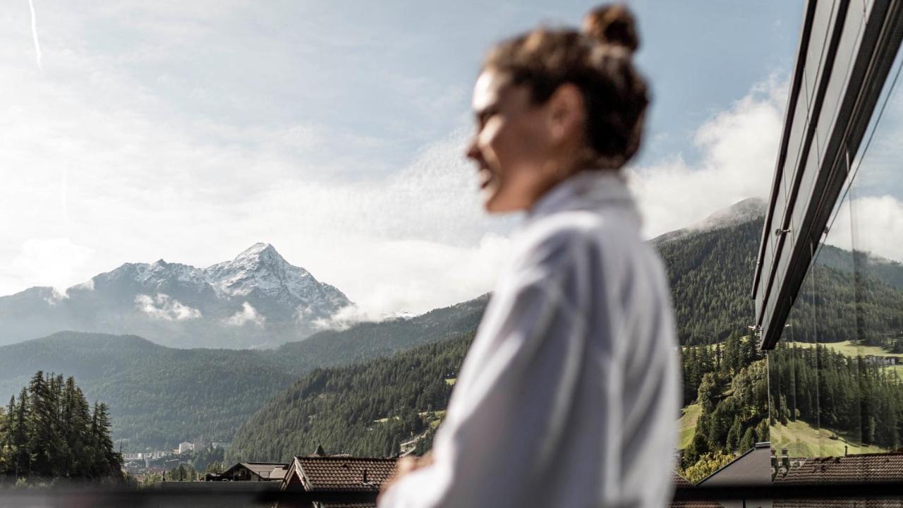 Die Berge Lifestyle-Hotel Soelden ภายนอก รูปภาพ