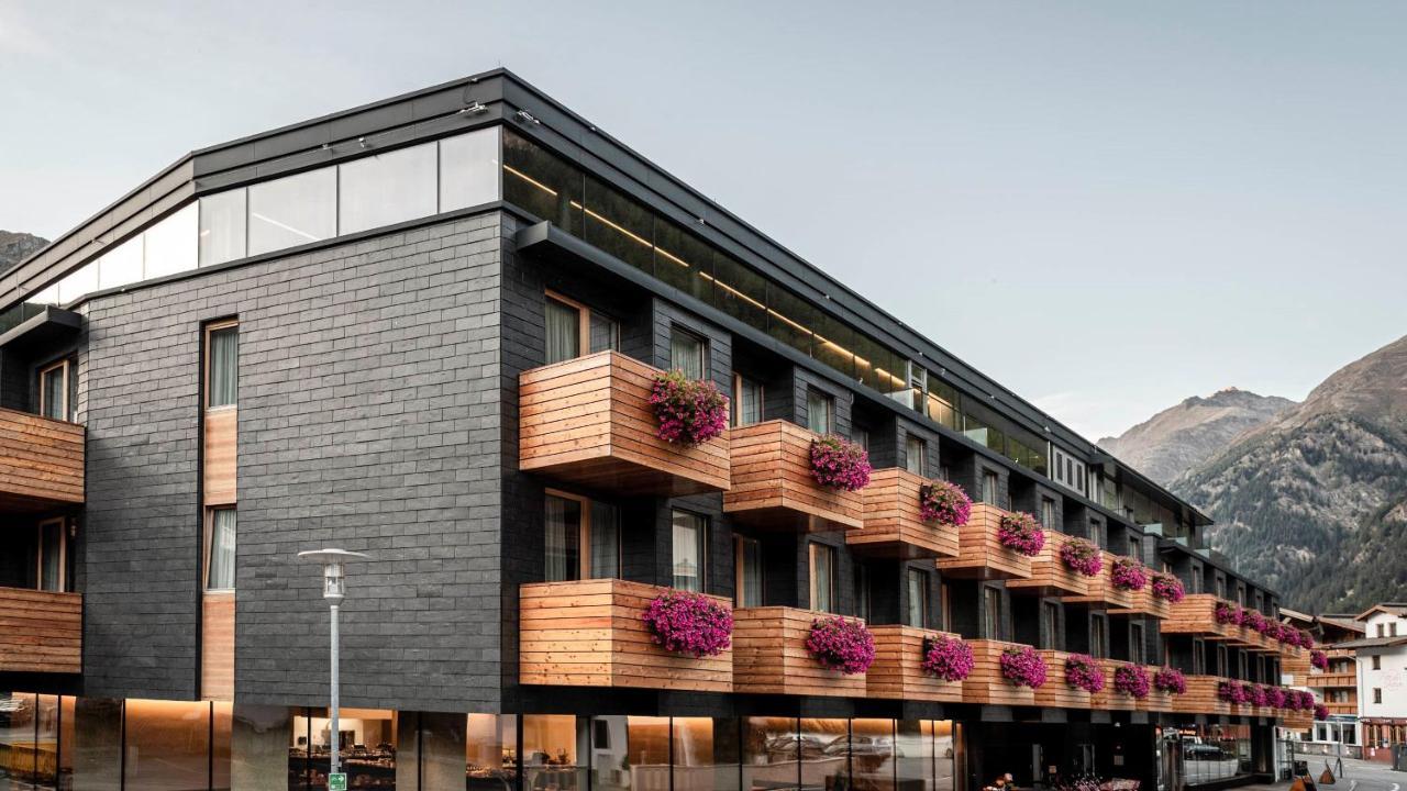 Die Berge Lifestyle-Hotel Soelden ภายนอก รูปภาพ
