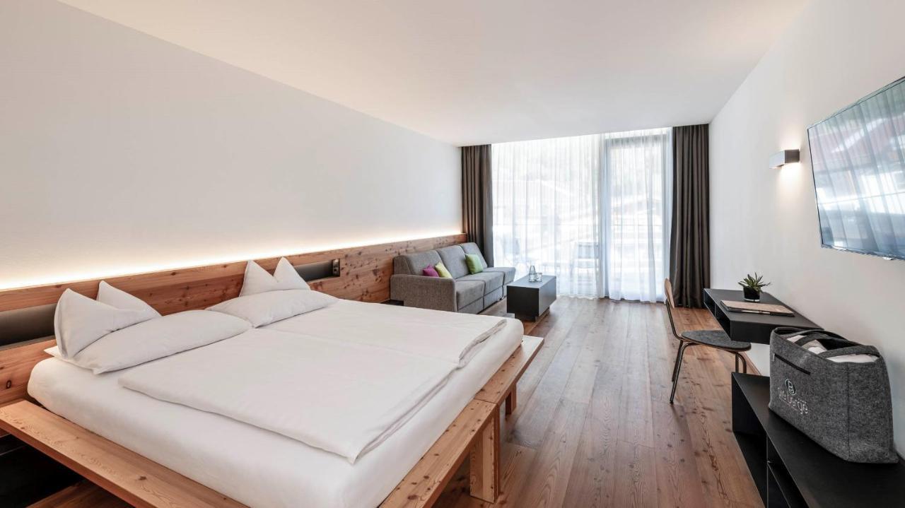 Die Berge Lifestyle-Hotel Soelden ภายนอก รูปภาพ