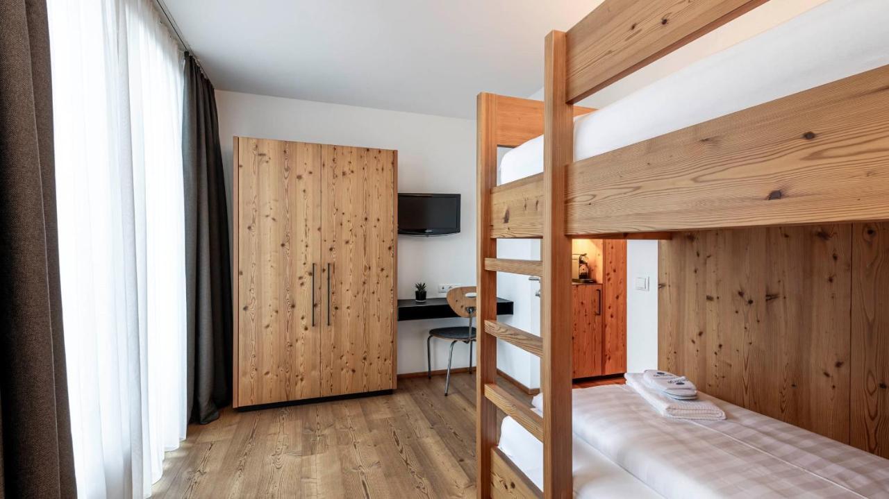 Die Berge Lifestyle-Hotel Soelden ภายนอก รูปภาพ
