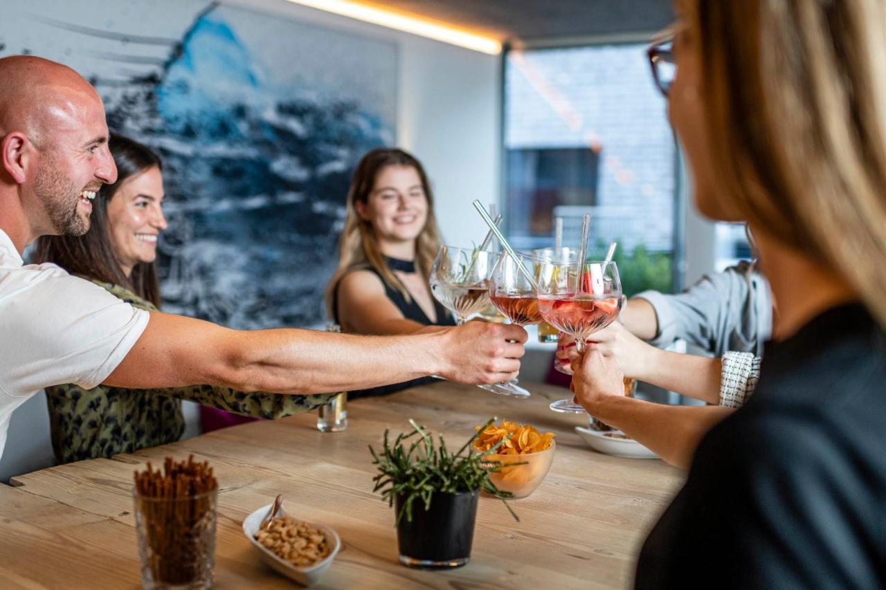 Die Berge Lifestyle-Hotel Soelden ภายนอก รูปภาพ