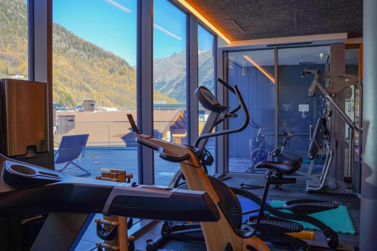 Die Berge Lifestyle-Hotel Soelden ภายนอก รูปภาพ