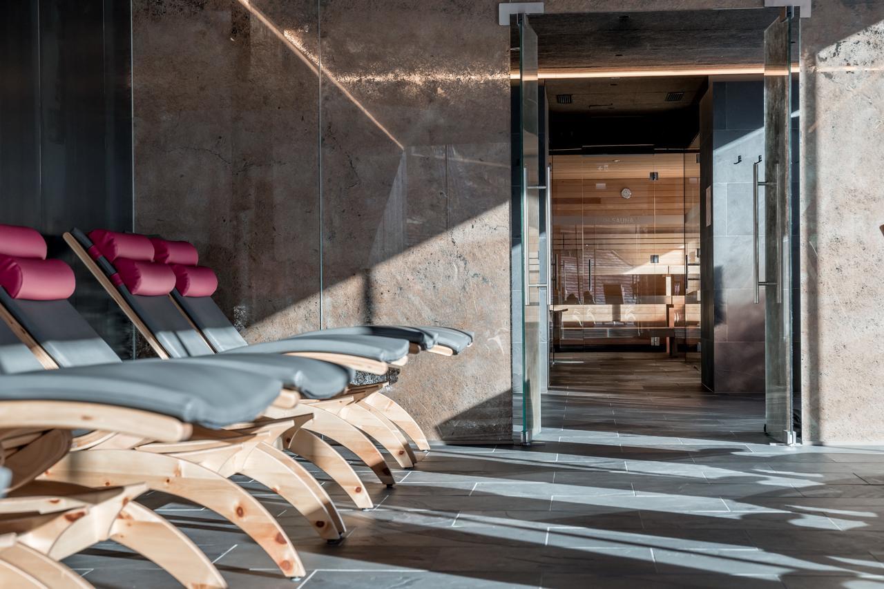 Die Berge Lifestyle-Hotel Soelden ภายนอก รูปภาพ