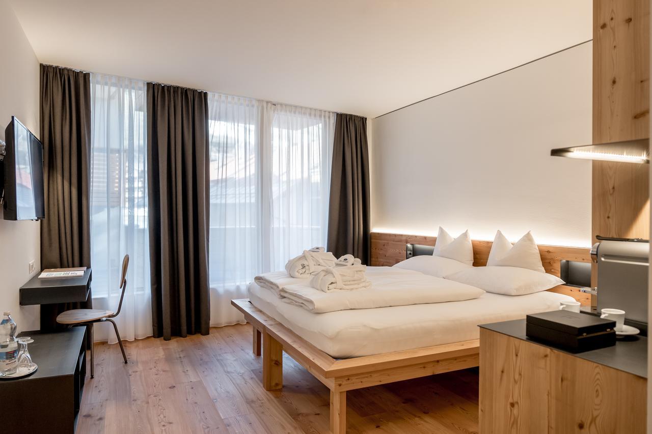 Die Berge Lifestyle-Hotel Soelden ภายนอก รูปภาพ
